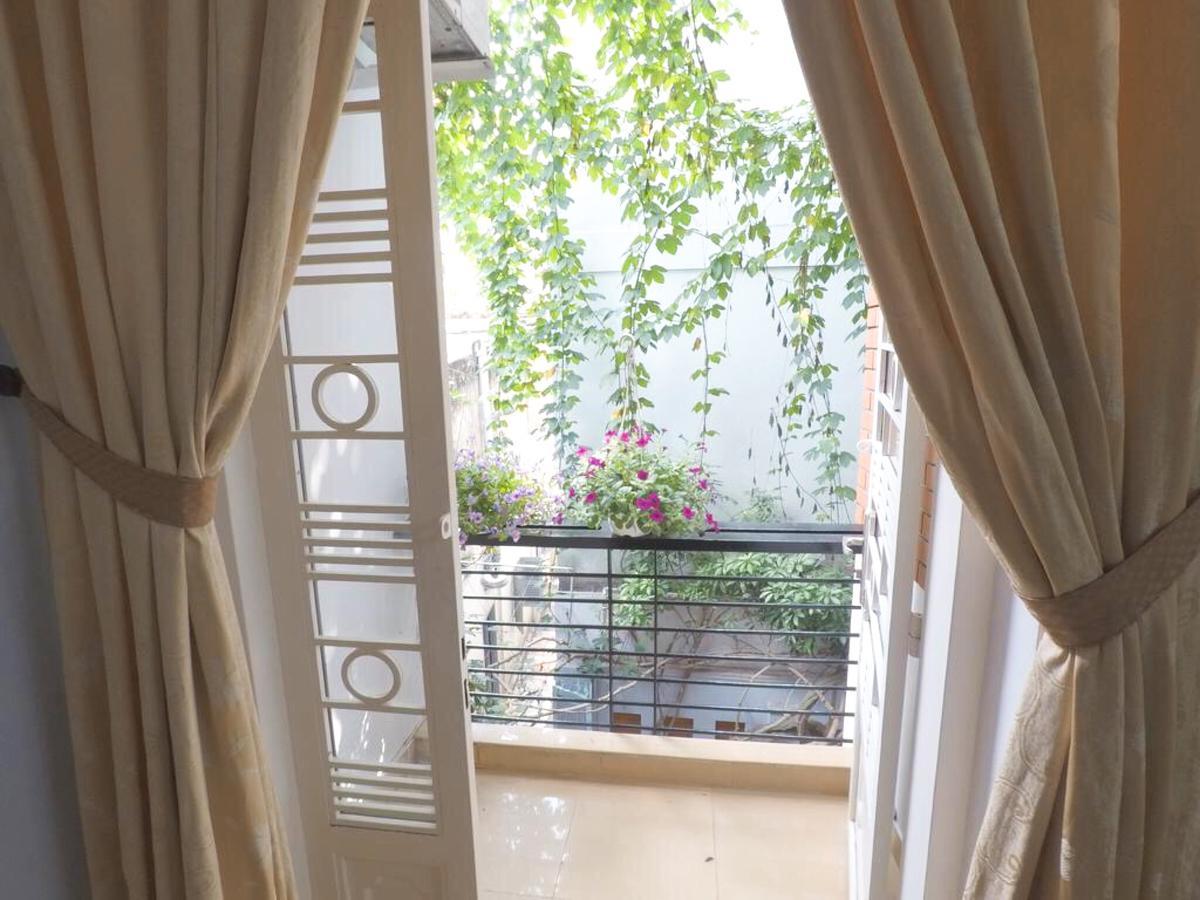 Drop By Saigon Guesthouse Ho Chi Minh City Exterior photo